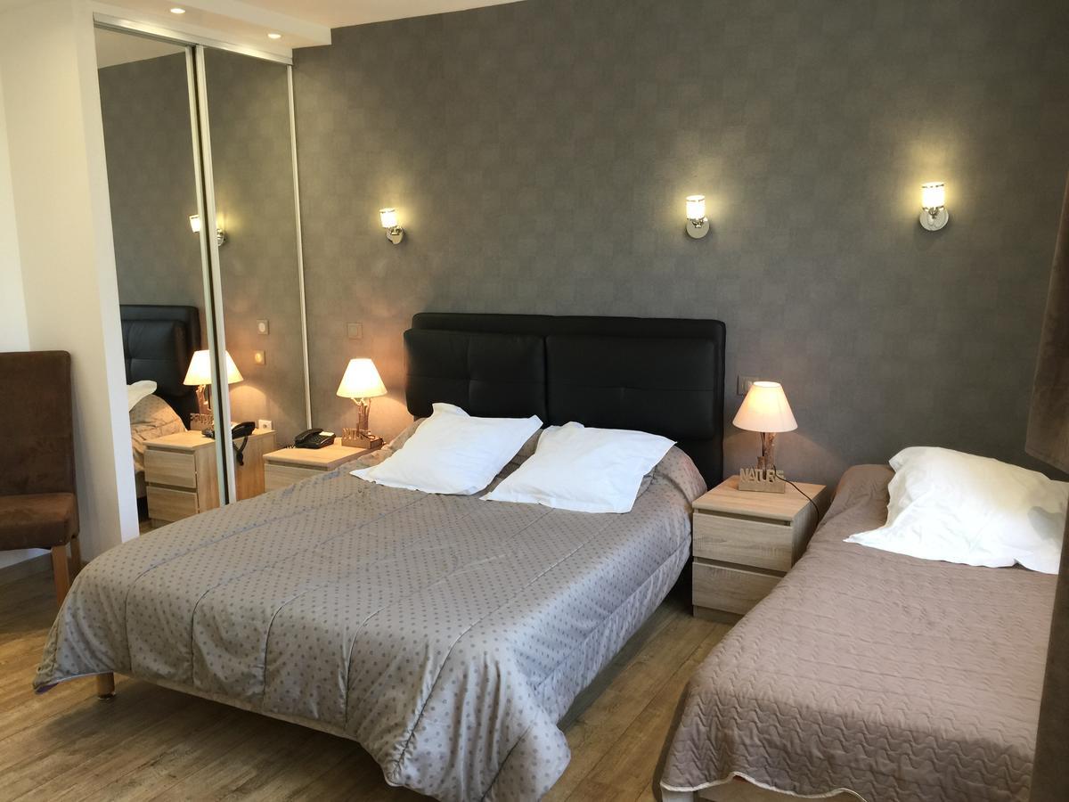 Hotel Memorial Сен-Кантен Екстериор снимка